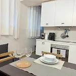 Welcome To Prestige Nel Cuore Di Апартаменты